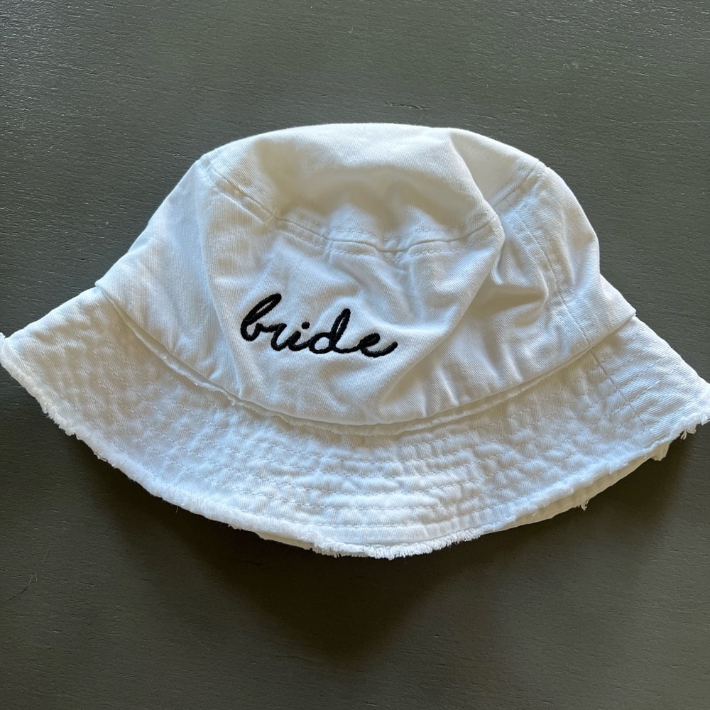 Bride Bucket Hat - Picture 7 of 8